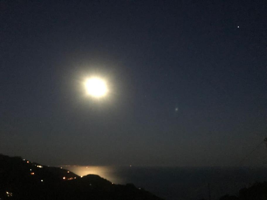 La Finestra Sul Mare A Drignana Villa Vernazza Bagian luar foto