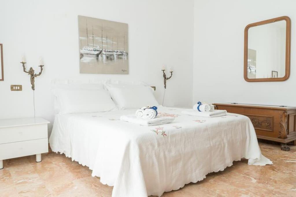 La Finestra Sul Mare A Drignana Villa Vernazza Bagian luar foto