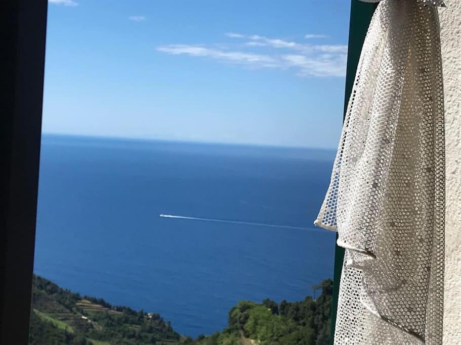La Finestra Sul Mare A Drignana Villa Vernazza Bagian luar foto