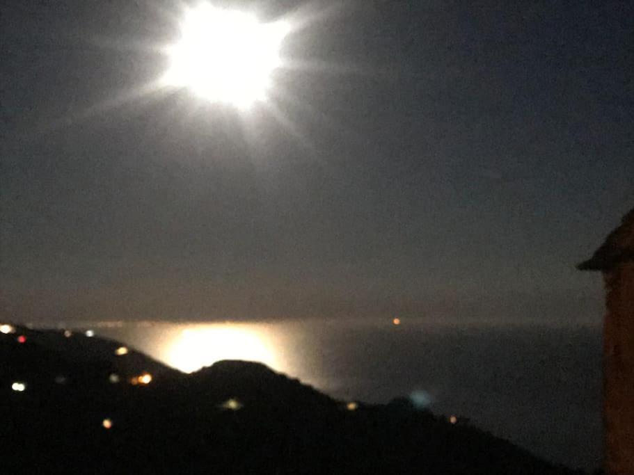 La Finestra Sul Mare A Drignana Villa Vernazza Bagian luar foto