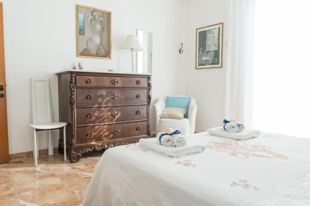 La Finestra Sul Mare A Drignana Villa Vernazza Bagian luar foto