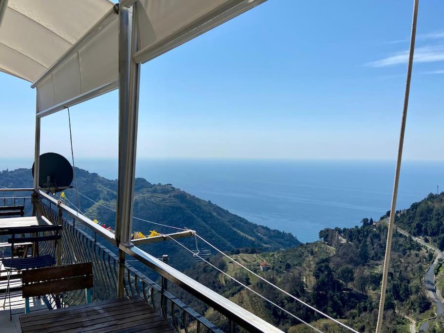 La Finestra Sul Mare A Drignana Villa Vernazza Bagian luar foto