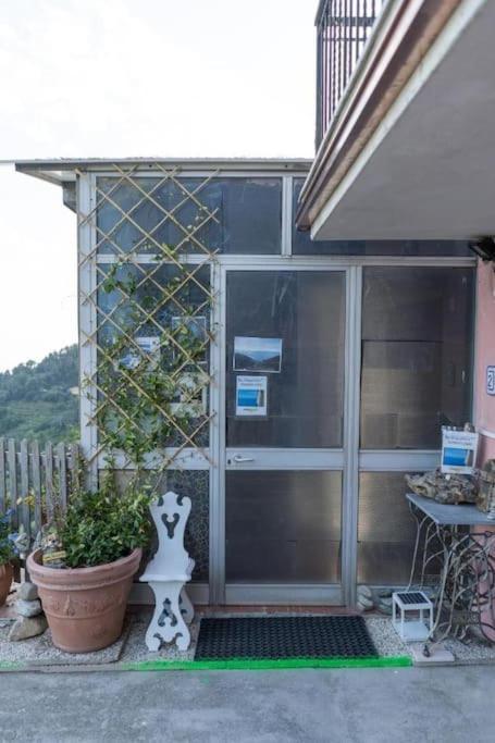 La Finestra Sul Mare A Drignana Villa Vernazza Bagian luar foto
